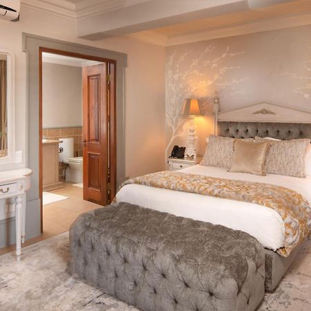 Castello Di Monte Hotel Pretoria Bagian luar foto