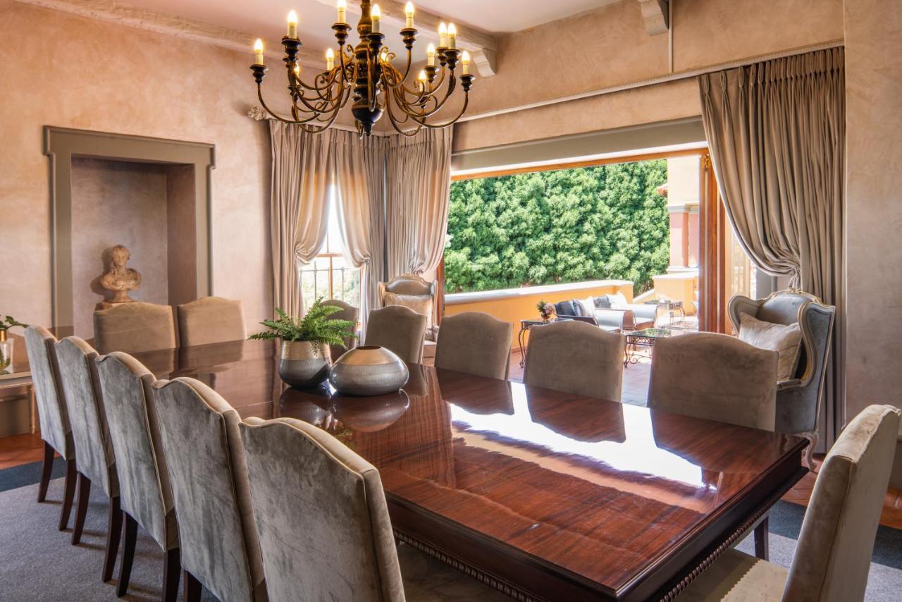 Castello Di Monte Hotel Pretoria Bagian luar foto