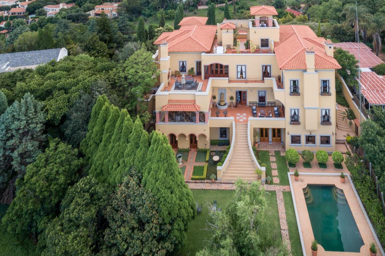 Castello Di Monte Hotel Pretoria Bagian luar foto