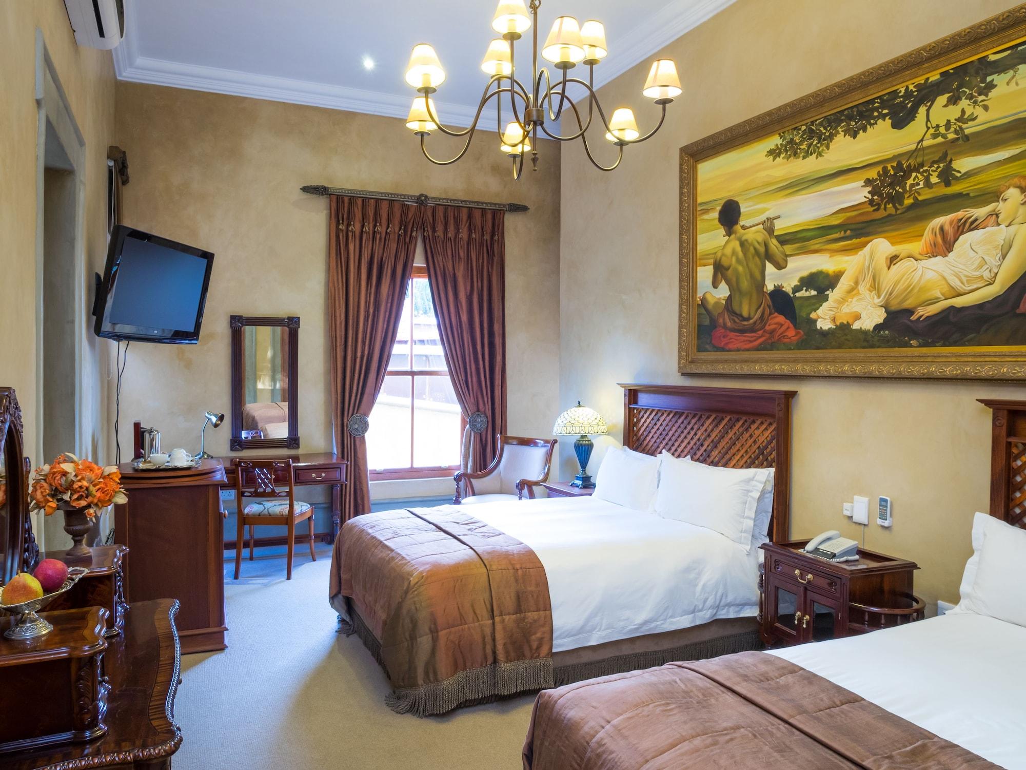 Castello Di Monte Hotel Pretoria Bagian luar foto