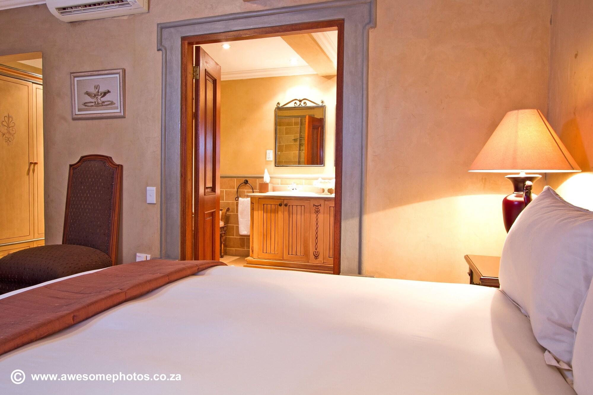 Castello Di Monte Hotel Pretoria Bagian luar foto