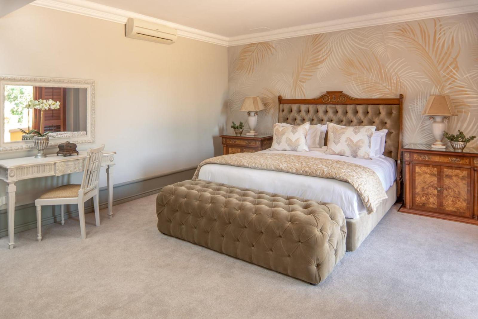Castello Di Monte Hotel Pretoria Bagian luar foto