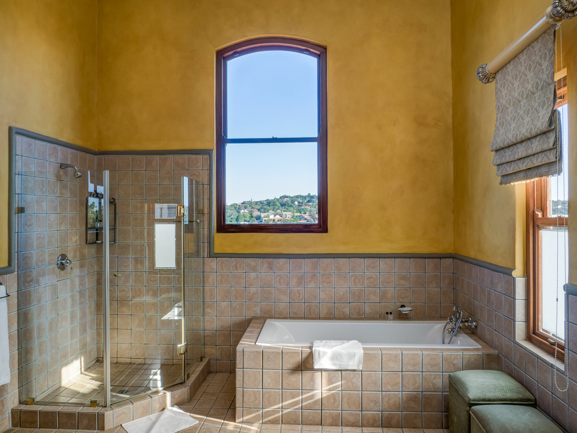 Castello Di Monte Hotel Pretoria Bagian luar foto